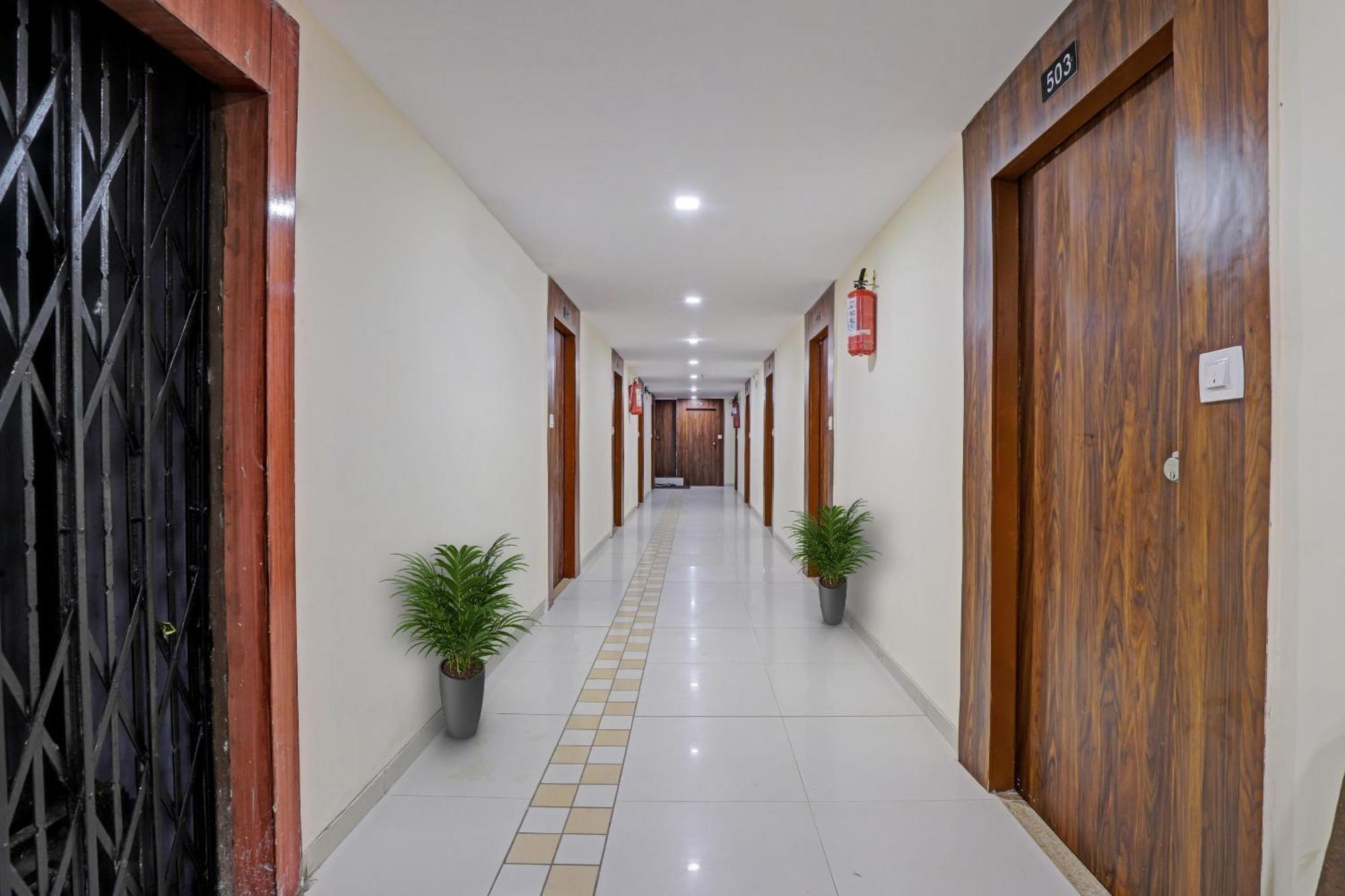 Hotel O Neelkamal Ahmedabad Extérieur photo